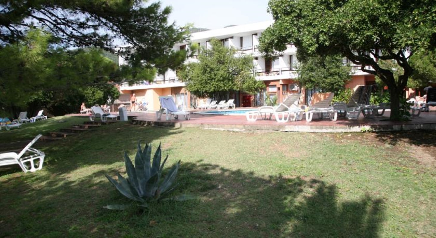 Hotel crna gora hotel crna gora