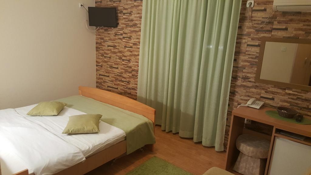  Letovanje Crna Gora 