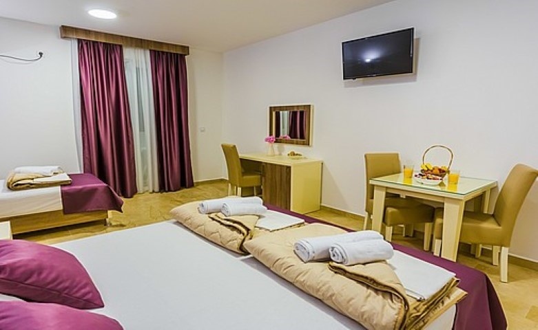  Letovanje Crna Gora 