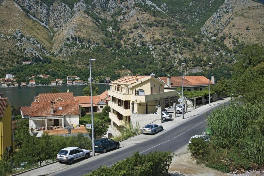  Letovanje Crna Gora 
