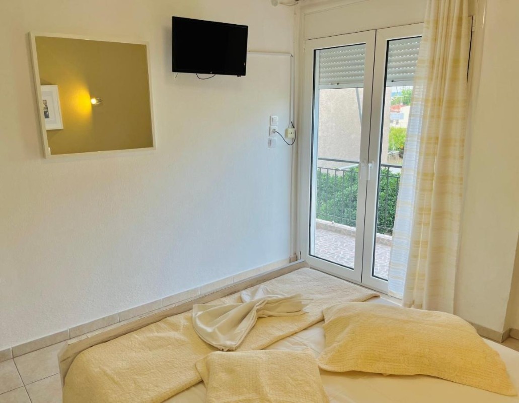  Letovanje Grcka Pefki