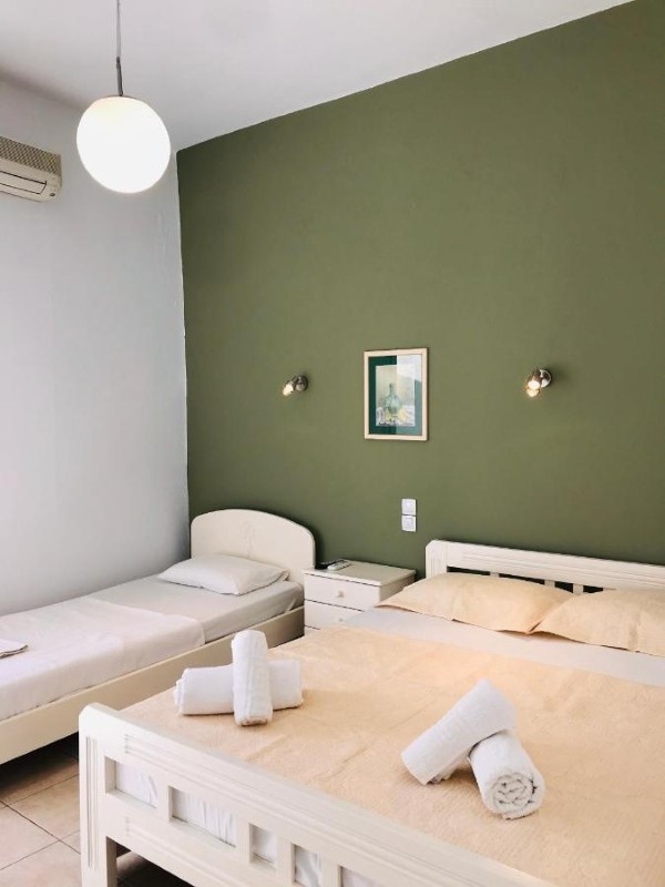  Letovanje Grcka Pefki